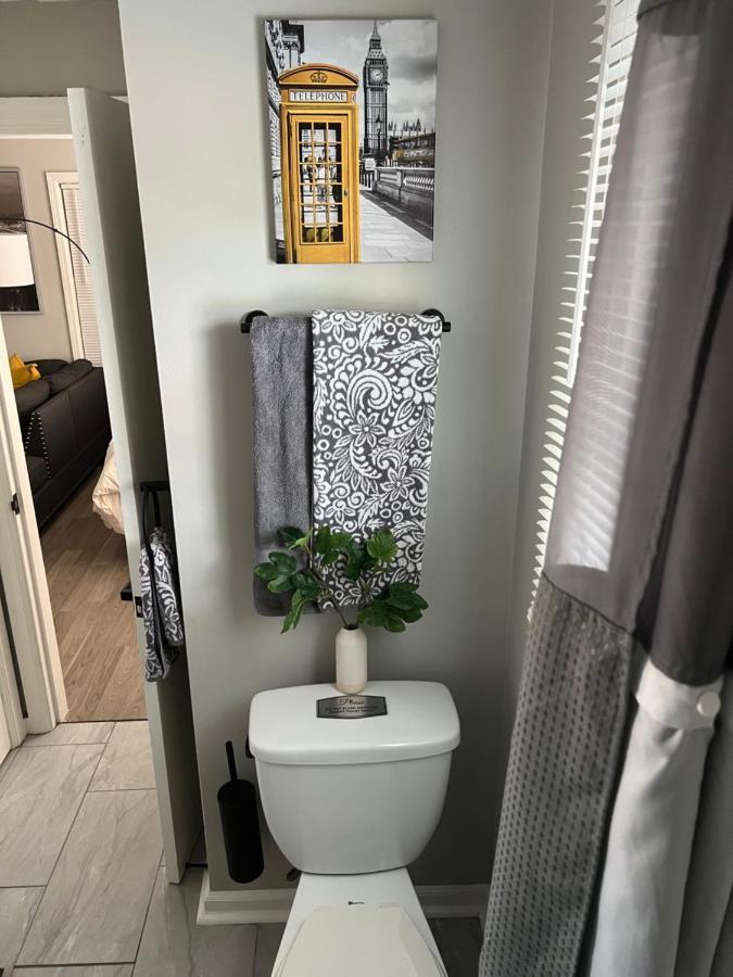 Cozy Studio Centrally Located Apartamento Westerville Exterior foto